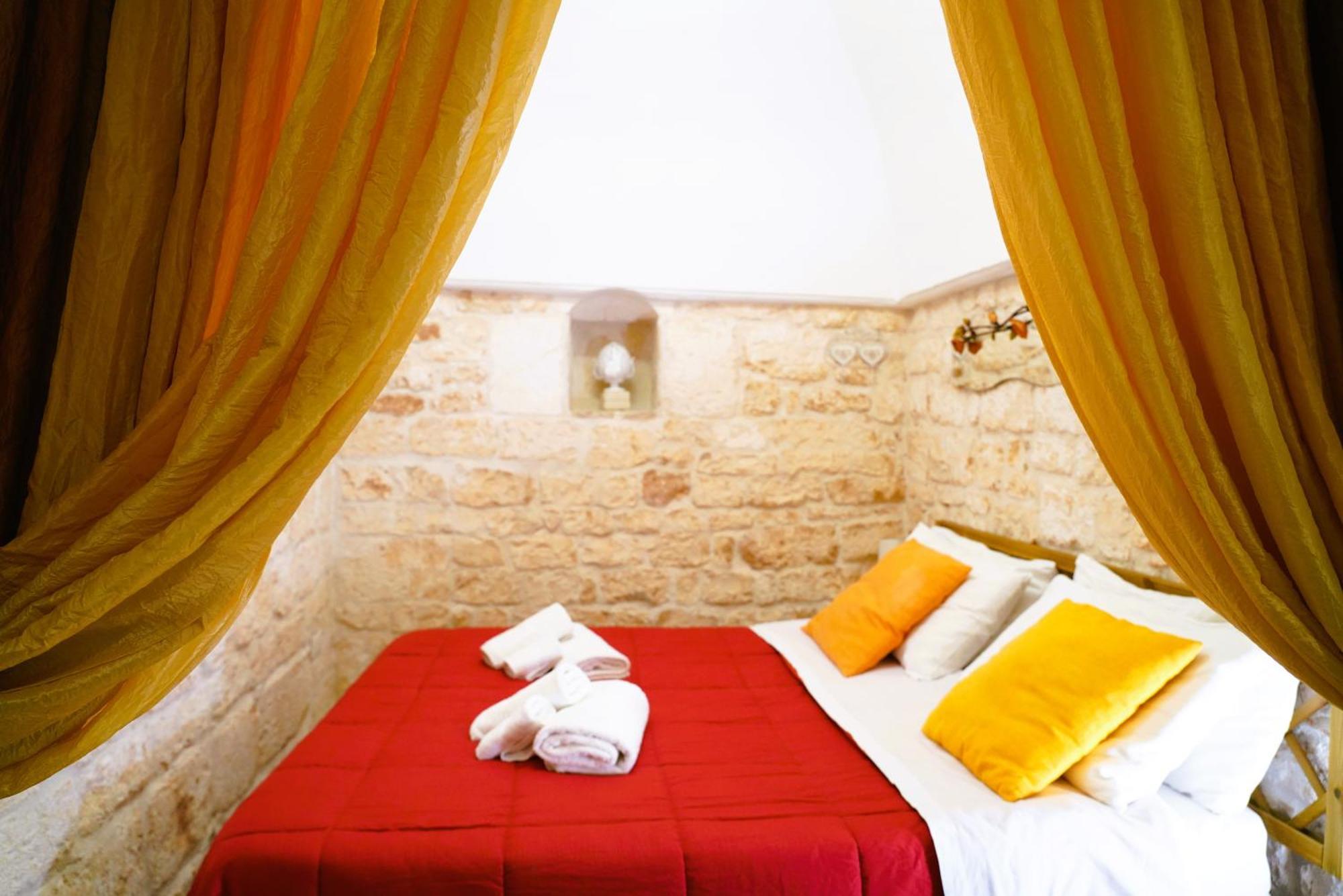 Casa Lythos - Confort Nel Cuore Di Ostuni Villa Luaran gambar